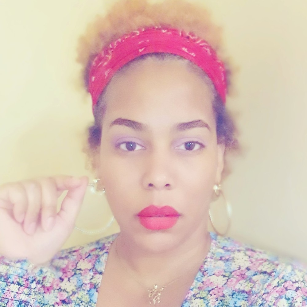 Meet your Posher, Asha